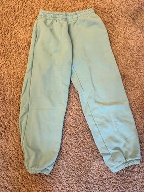 Girls Athleta sweatpants
